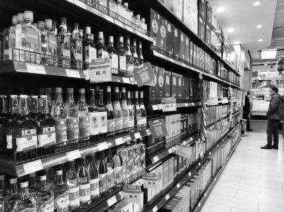 名酒復(fù)興趨勢顯現(xiàn) 企業(yè)加速尋找市場增量